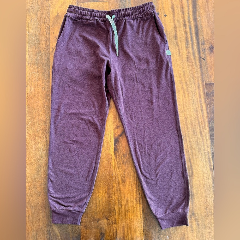 Vuori Performance Jogger SMALL excellent